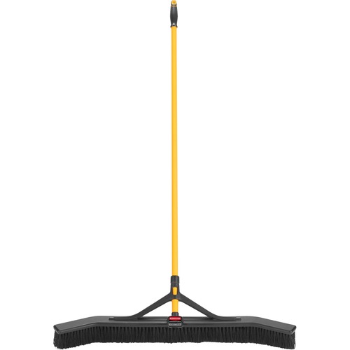 MAXIMIZER PUSH-TO-CENTER BROOM, 36", POLYPROPYLENE BRISTLES, YELLOW/BLACK